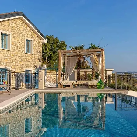 Vila Luxus By Aneo Travel *