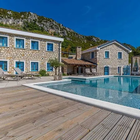Luxus By Aneo Travel Vila *