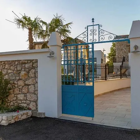 Villa Luxus By Aneo Travel *