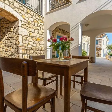 Luxus By Aneo Travel * Bribir (Primorje-Gorski Kotar)